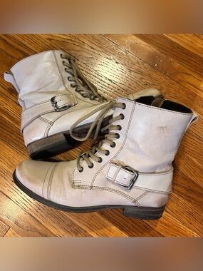 Diba boots